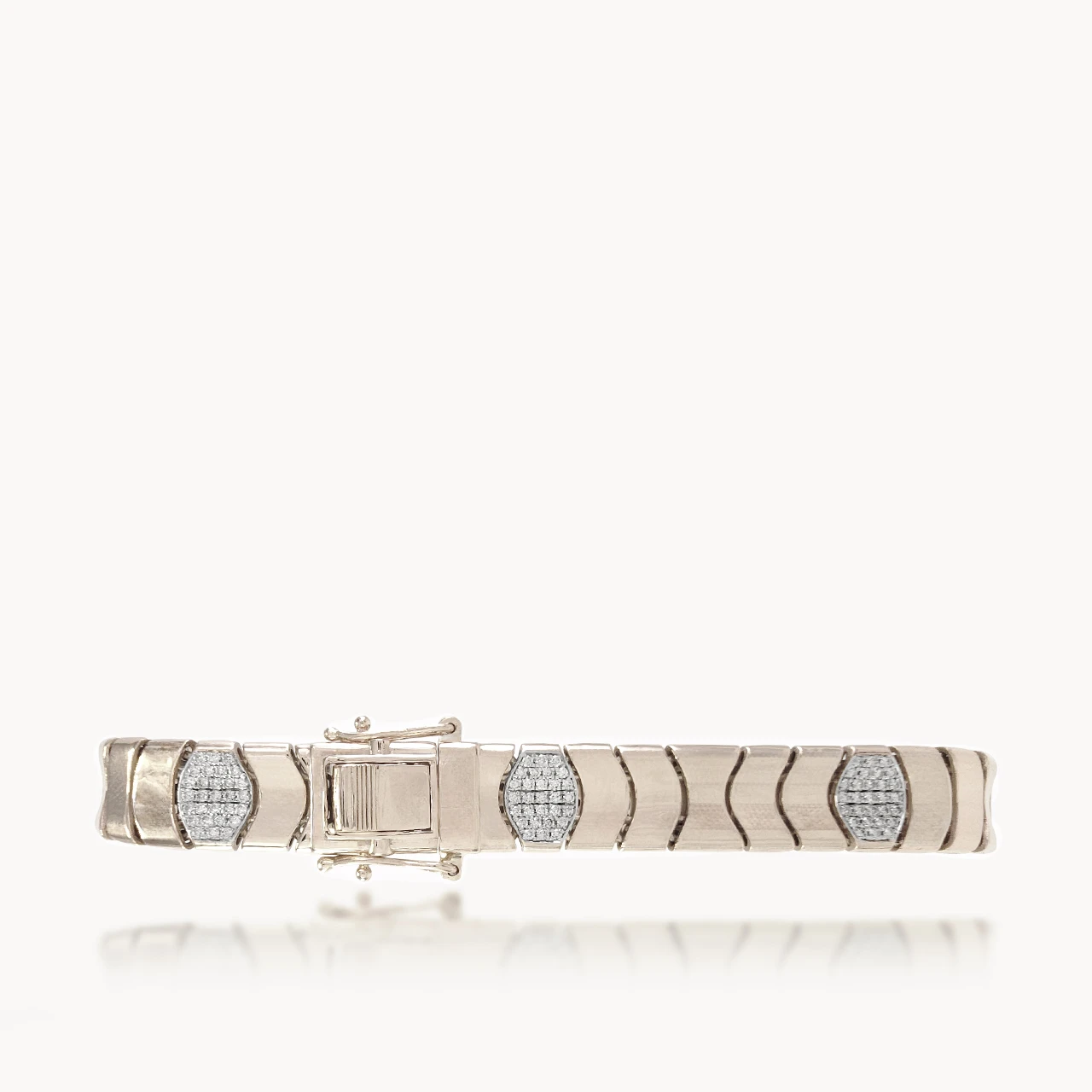 Alpha Aura Diamond Bracelet