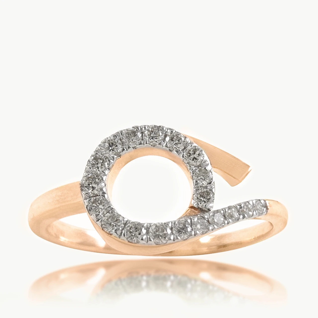 Aura Loop Diamod Ring