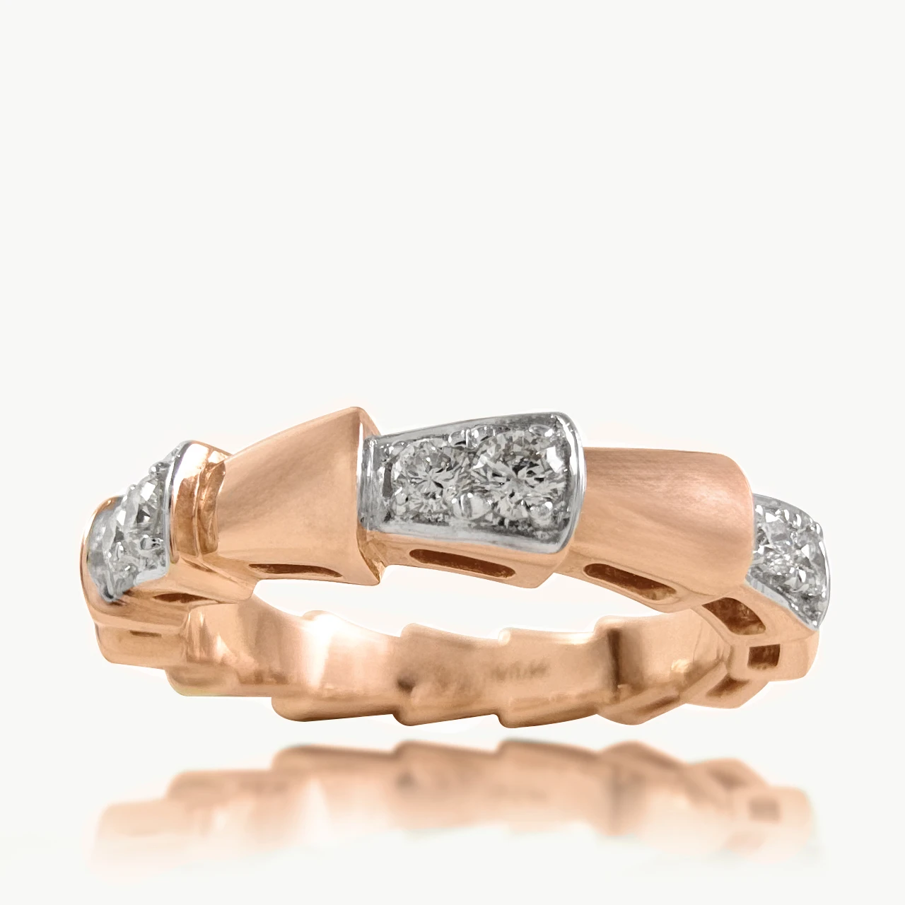 Caelia Triangular Designer Diamond Band