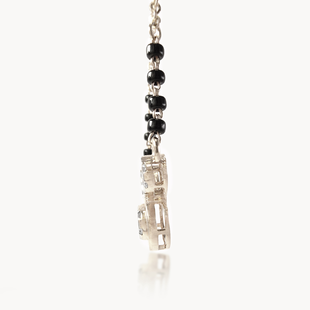 Urvashi's Diamond Mangalsutra