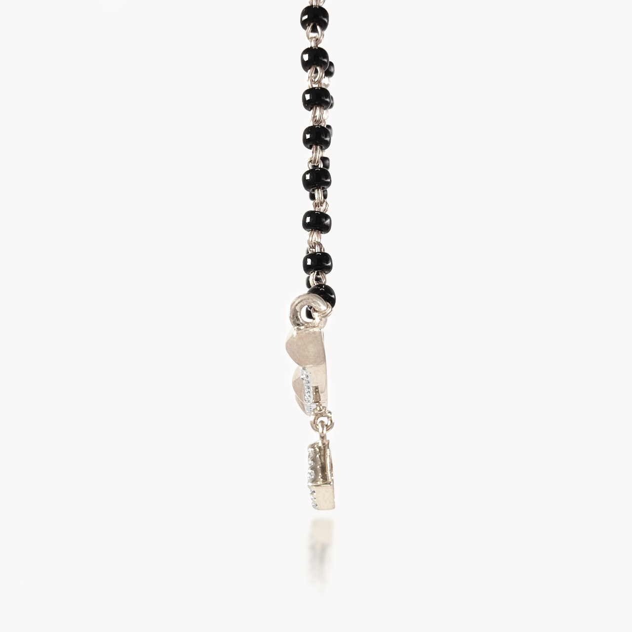 Ardra's Diamond Mangalsuta