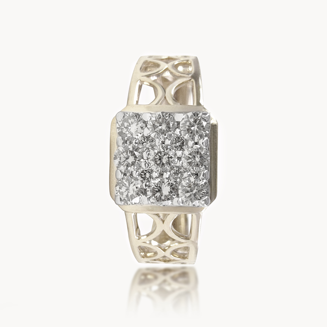 Galib Round Diamond Ring