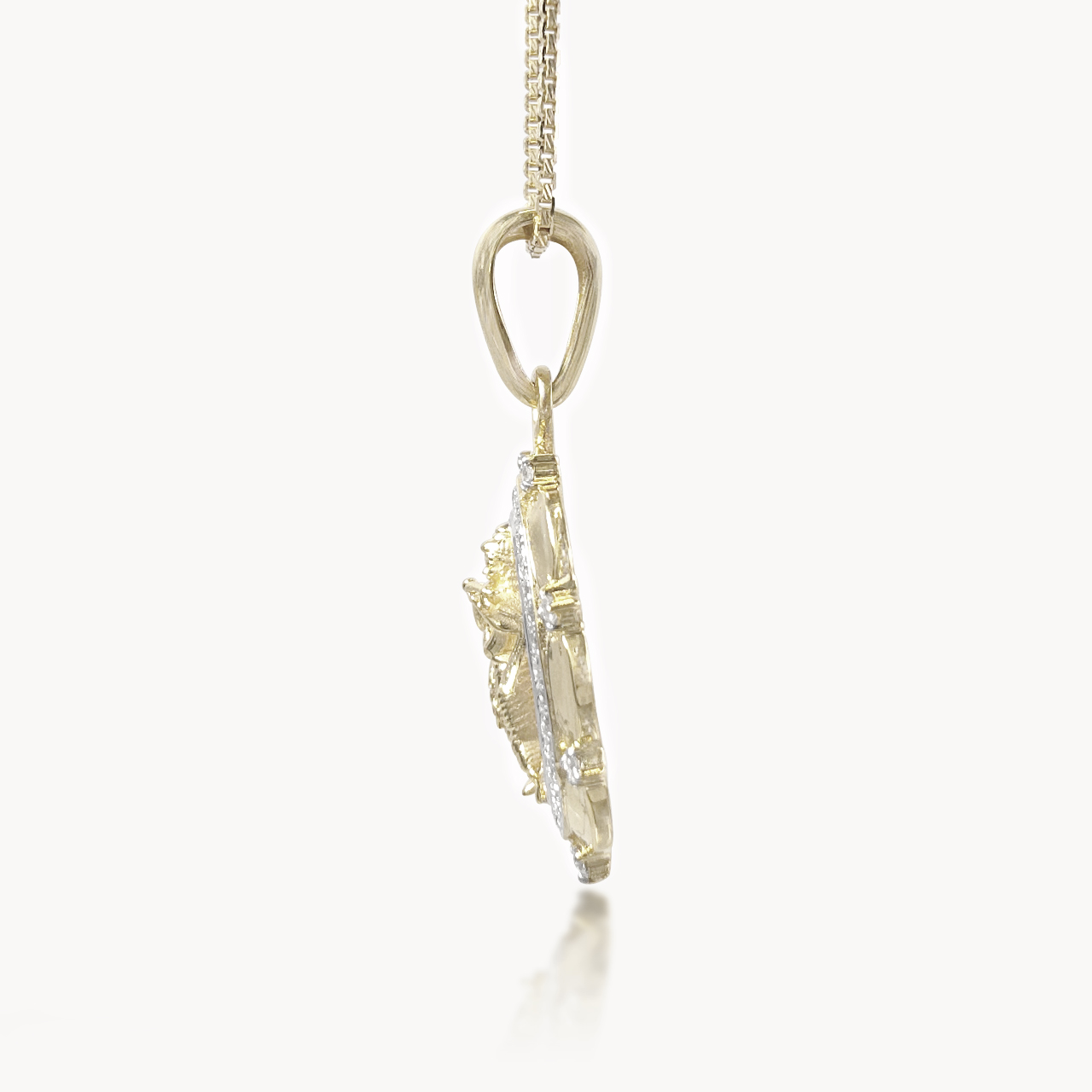 Achyuta Diamond Pendant