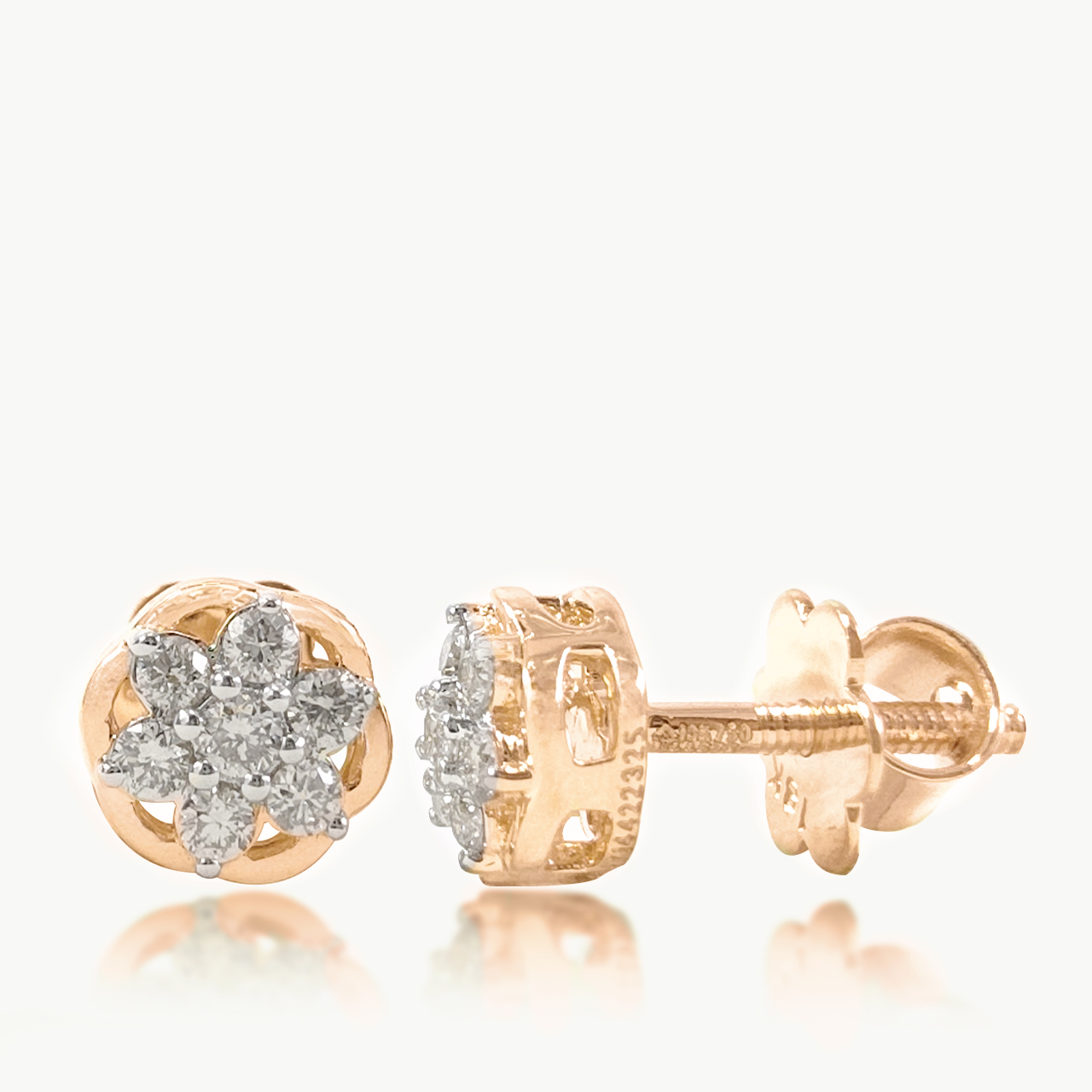 Sei Petalo Diamond Earrings