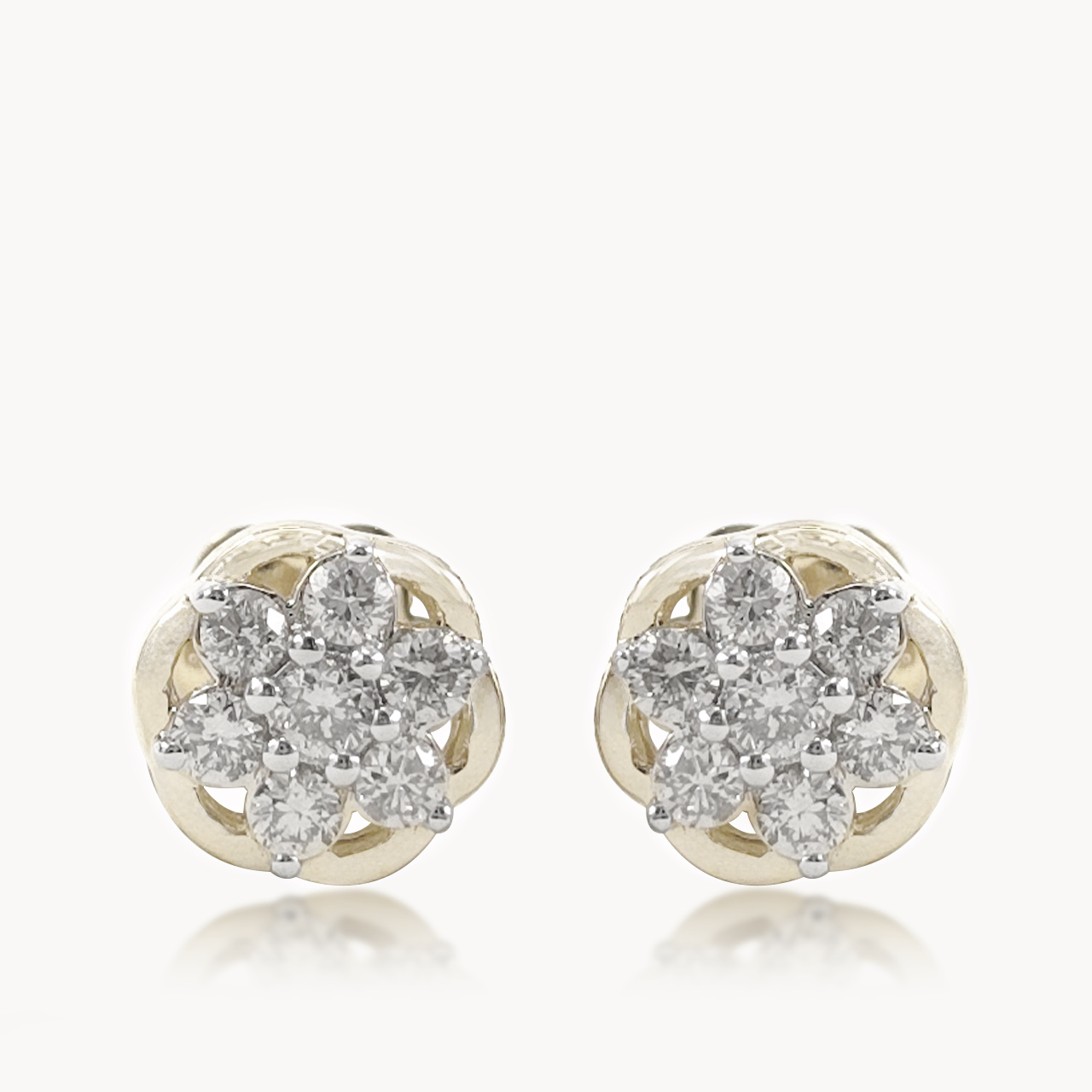 Sei Petalo Diamond Earrings