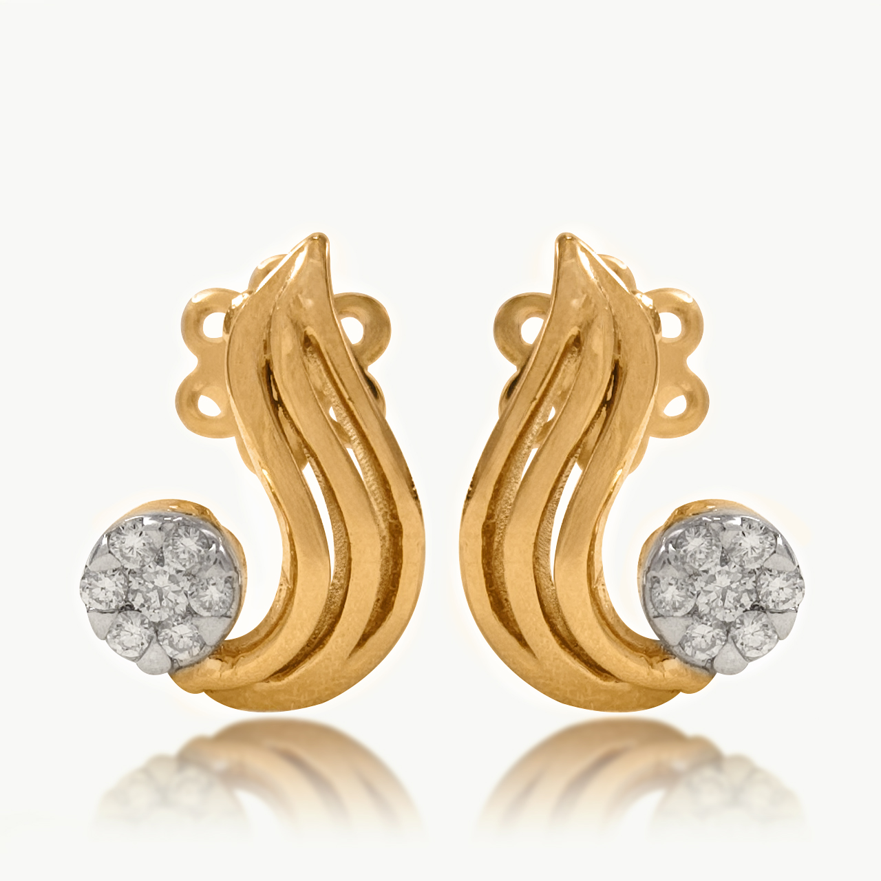Lyric Curve Diamond Studs