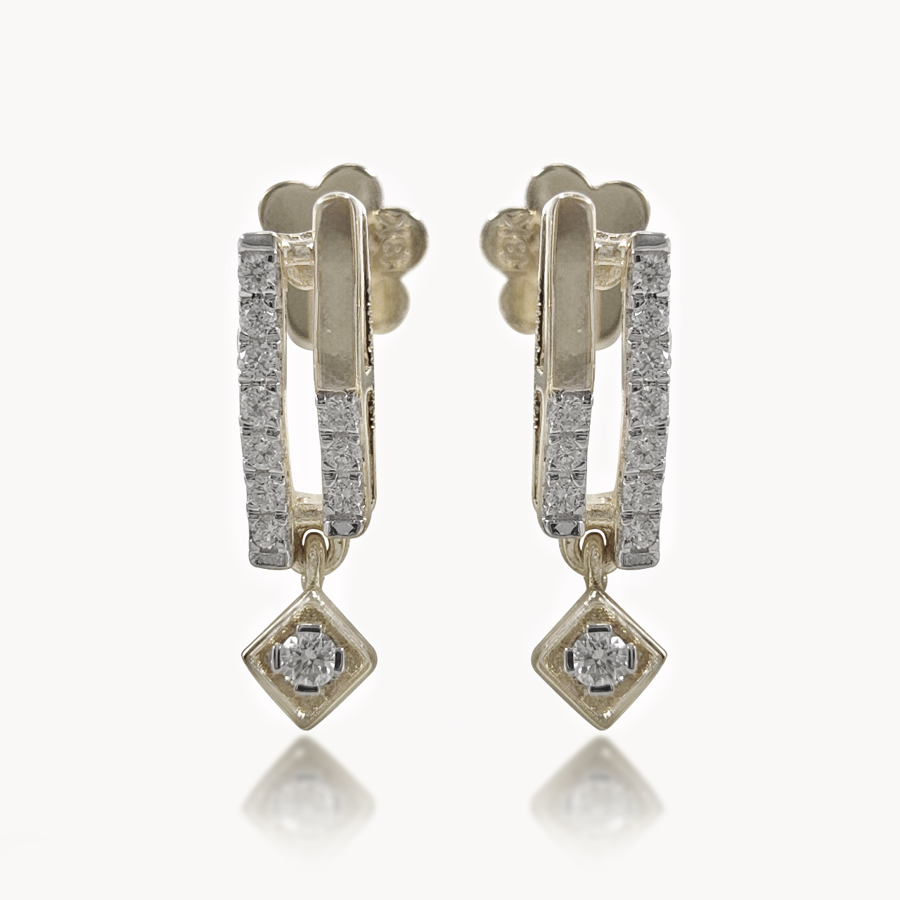 Mid Stone Diamond Earings