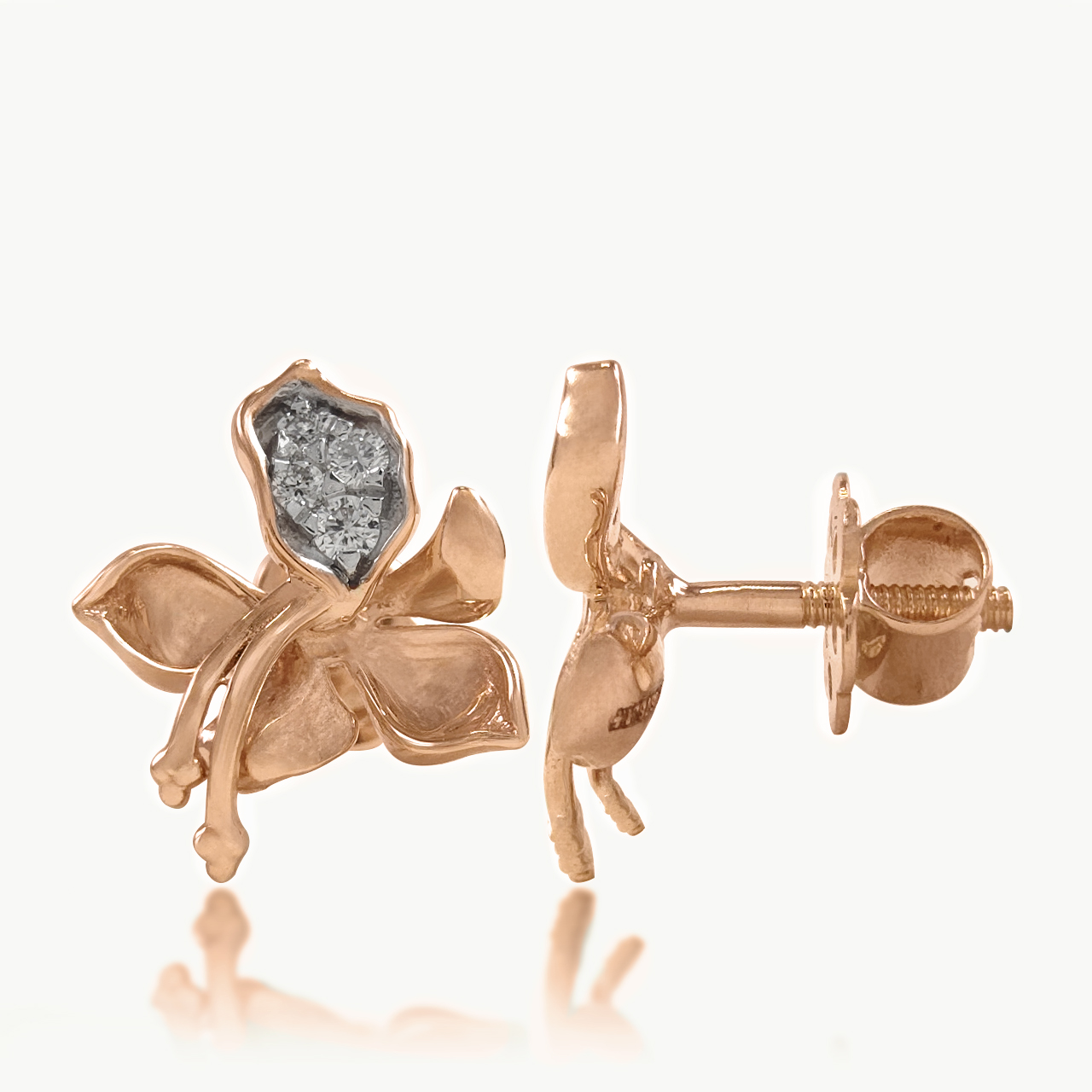 Lily Diamond Studs