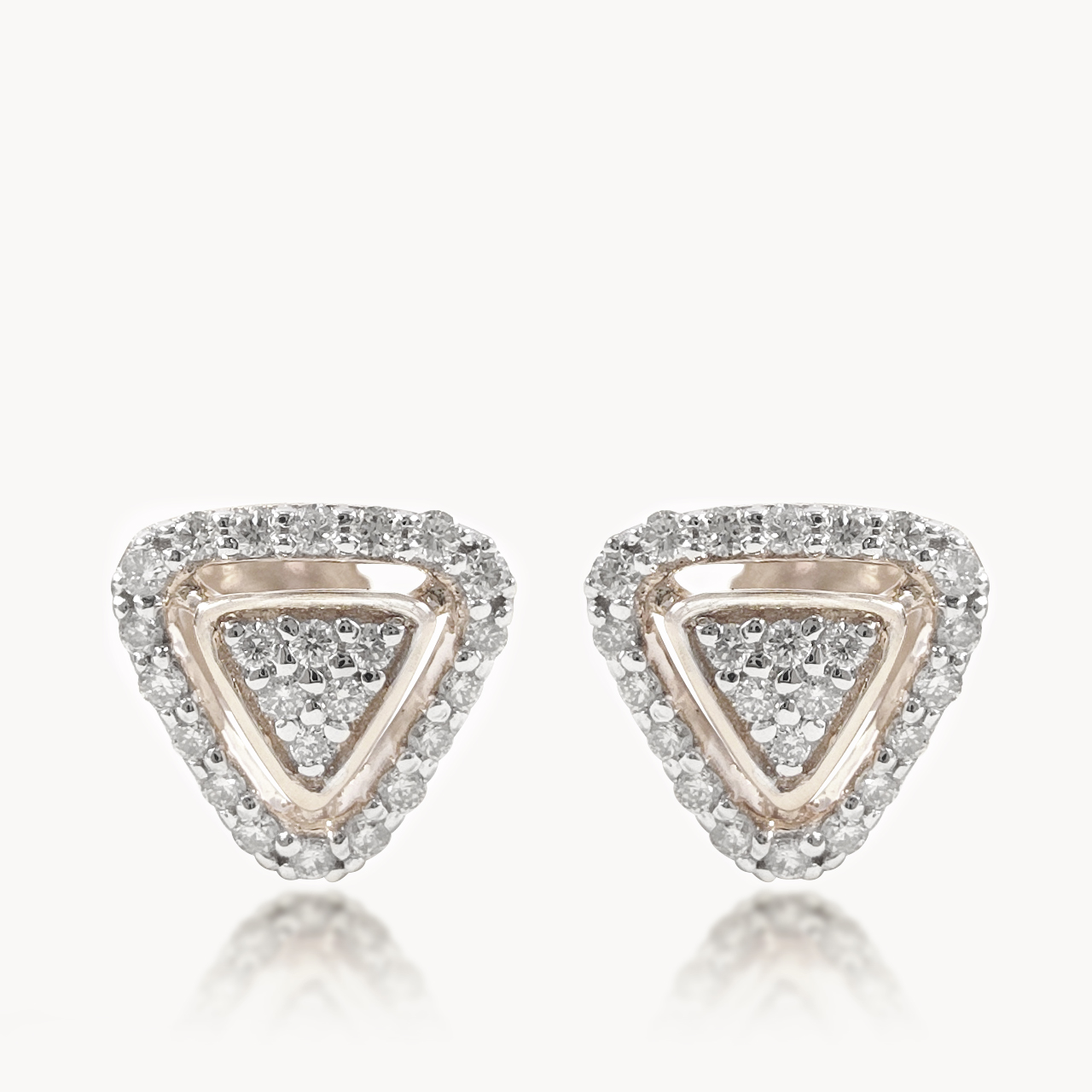 Gleaming Prism Diamond  Earings