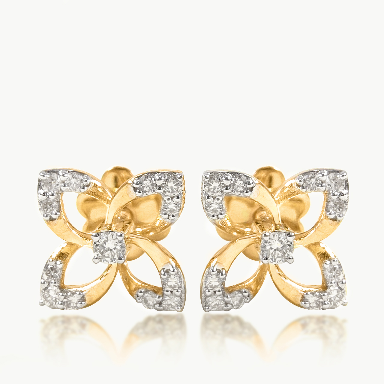 Normal Bloom Diamond studs