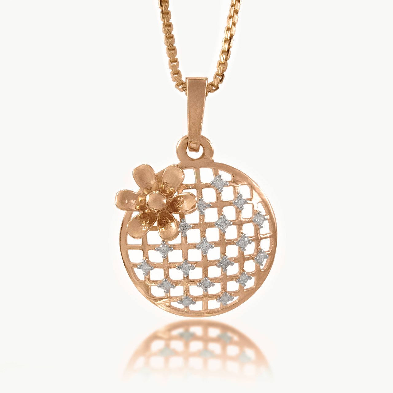 Flower Net Diamond Pendant