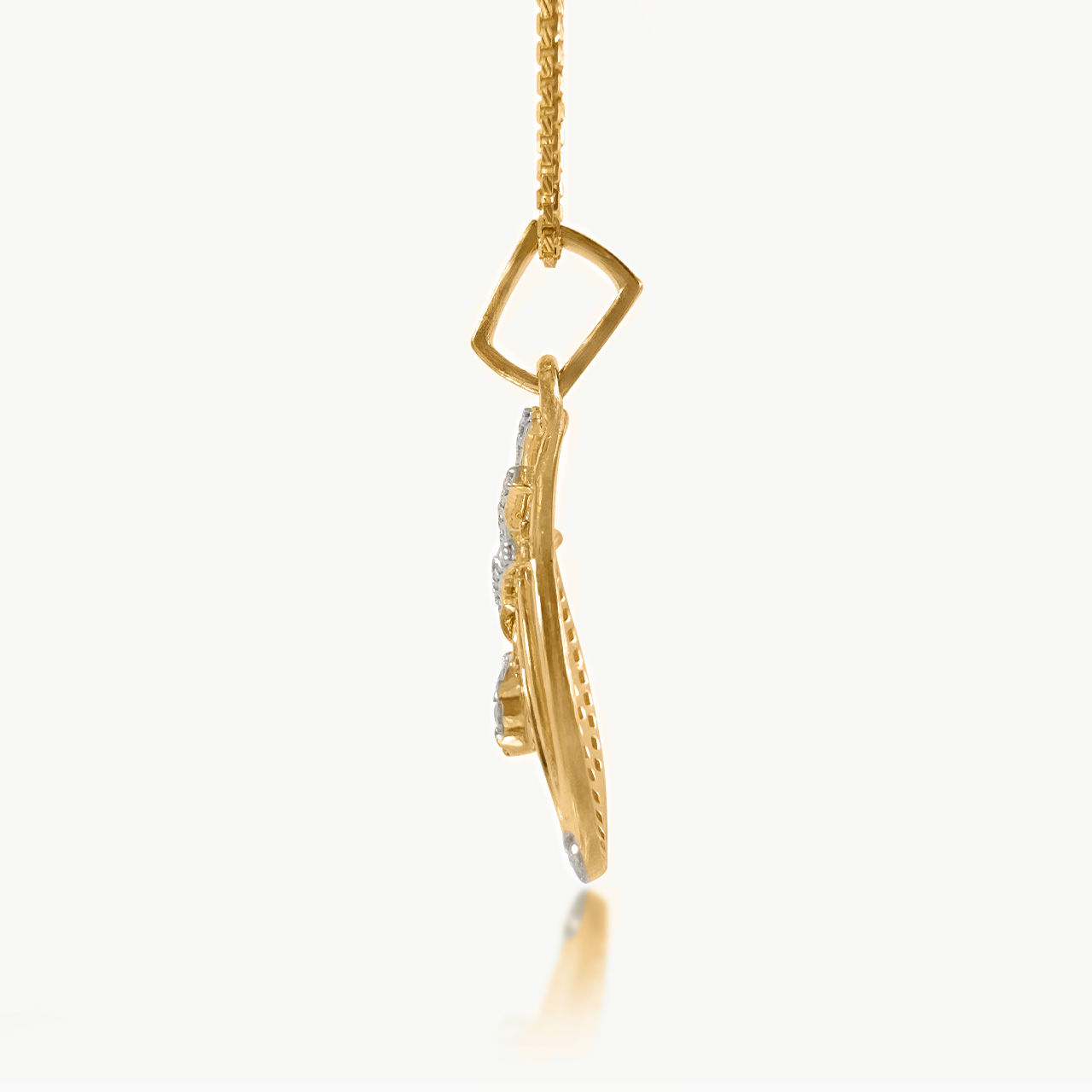 Halo Cascade Diamond Pendant