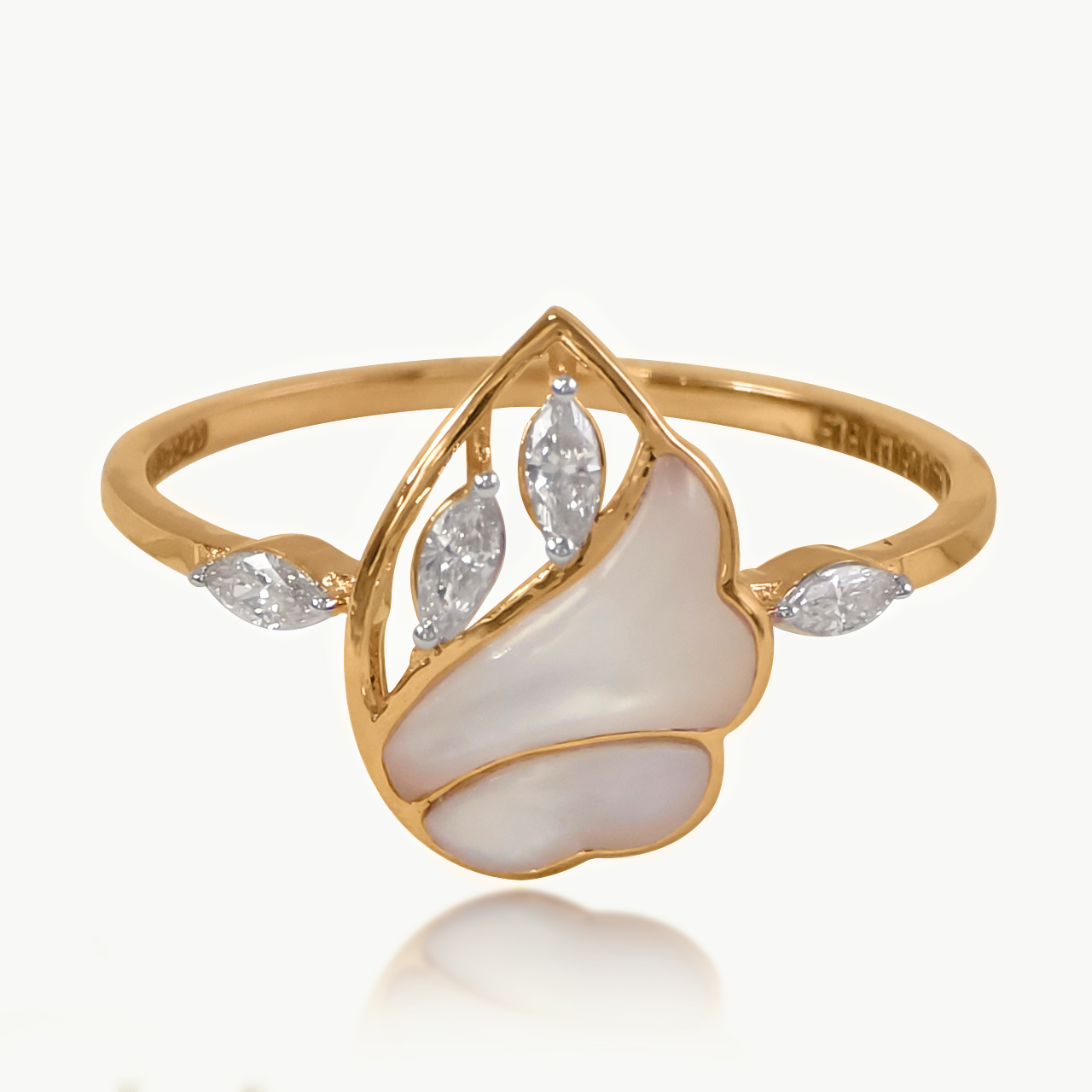 Lustrous Bloom Diamond Ring