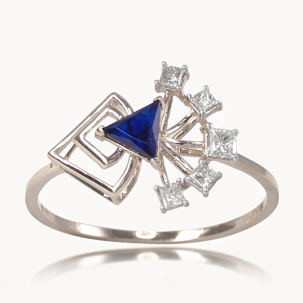 Blue Radiance Diamond Ring