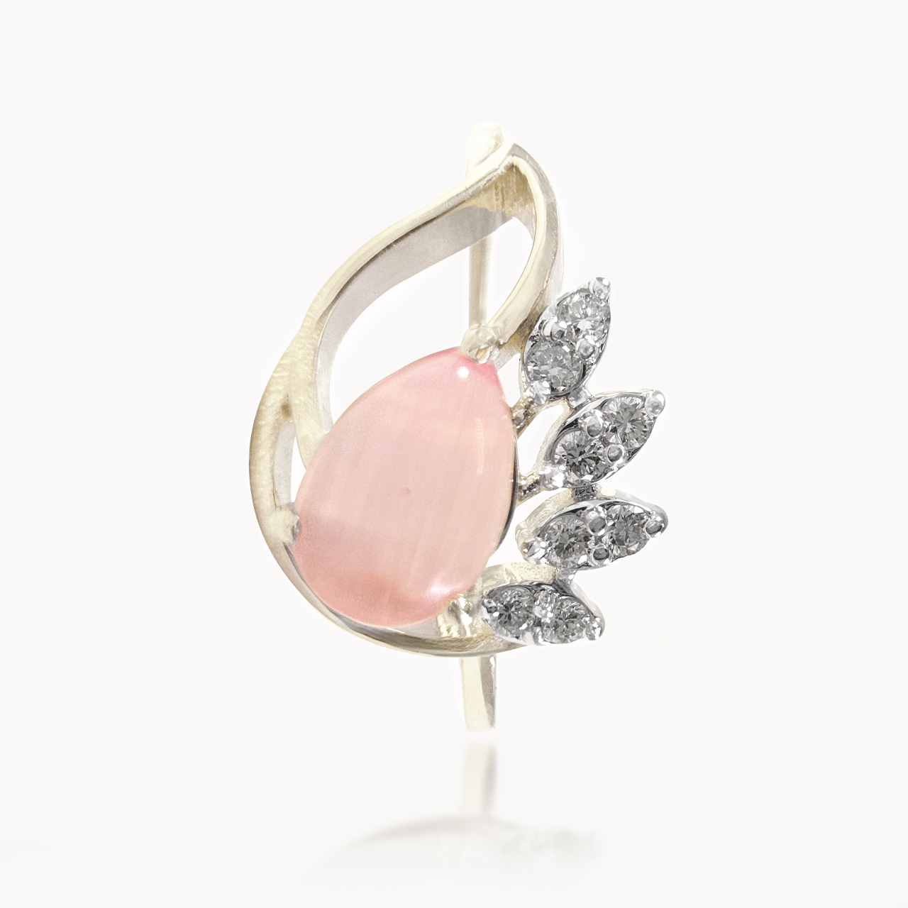 Rosé Dewdrop Diamond Ring