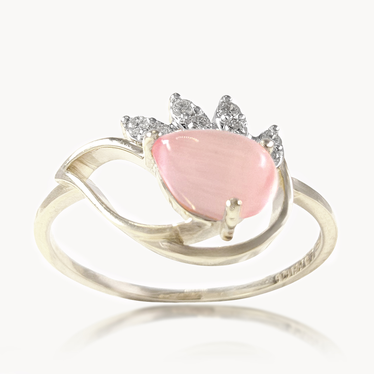 Rosé Dewdrop Diamond Ring