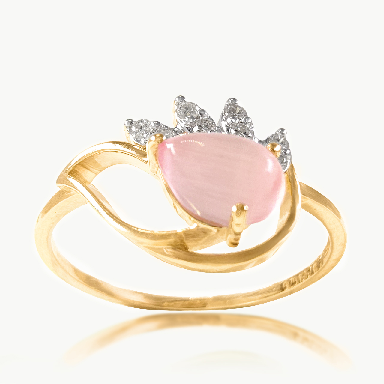 Rosé Dewdrop Diamond Ring