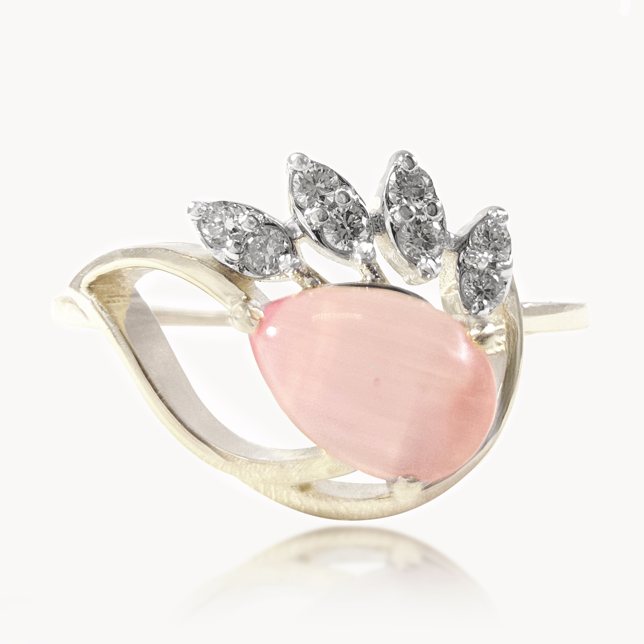 Rosé Dewdrop Diamond Ring