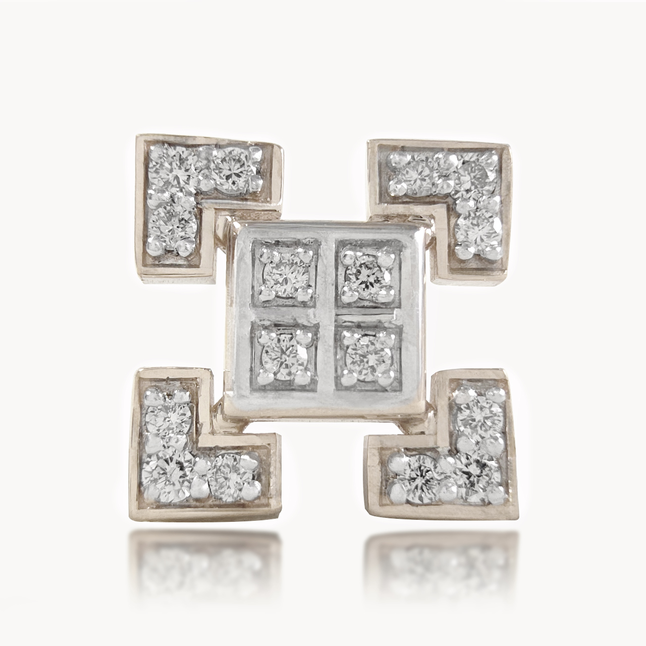 Qudraglint Diamond Men's Studs