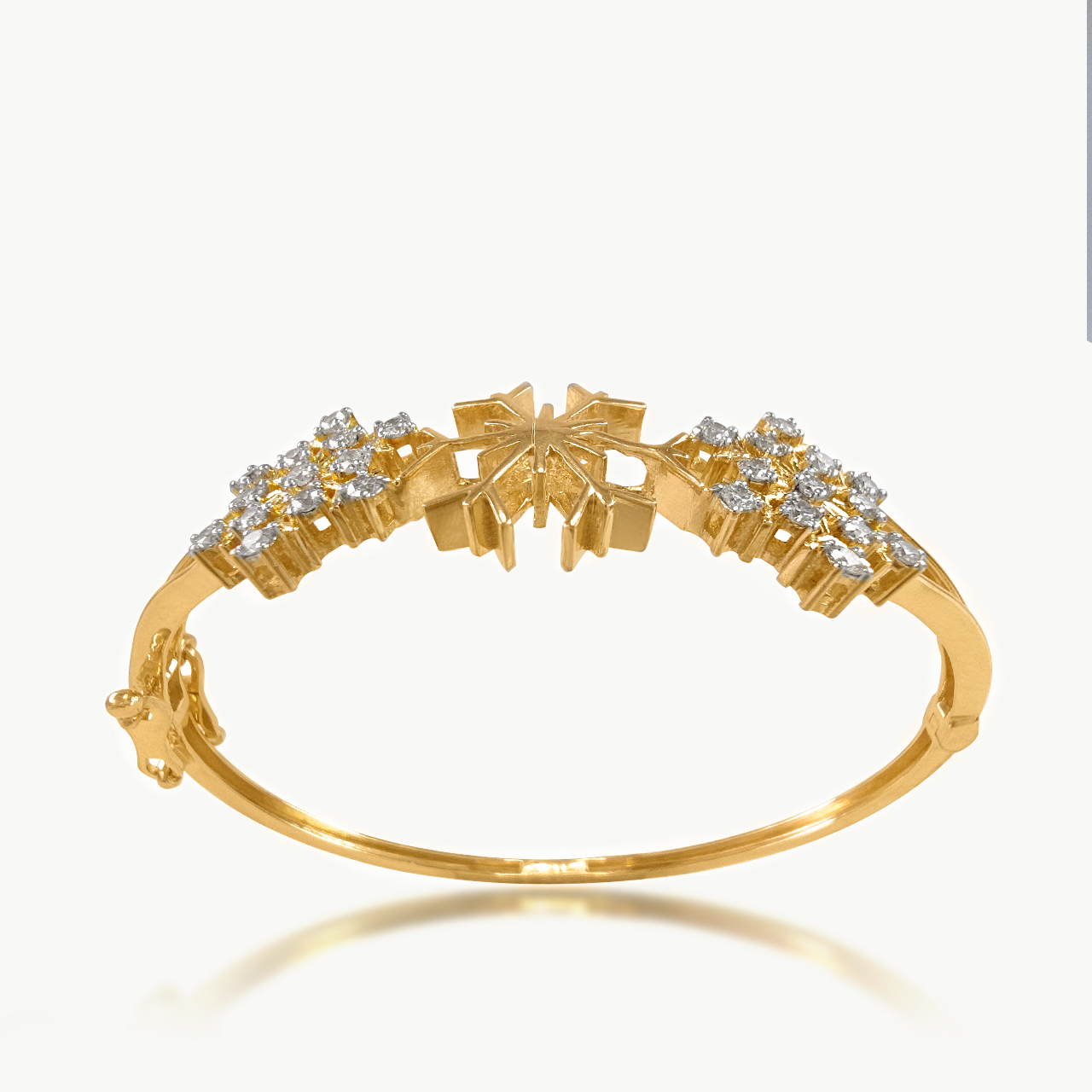 Amirus Round Diamond Bracelet For Her