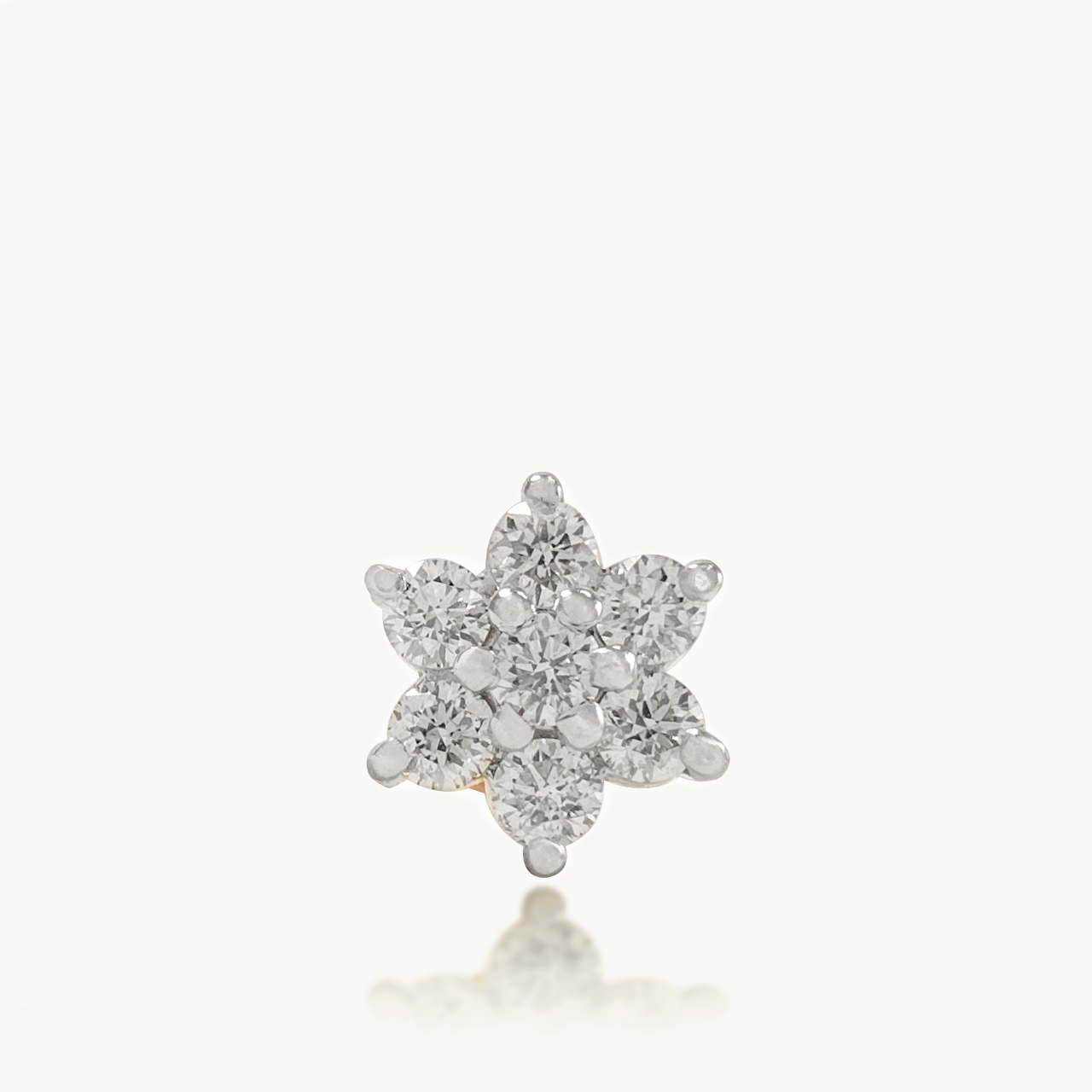 FLORA'S DIAMOND NOSE PIN