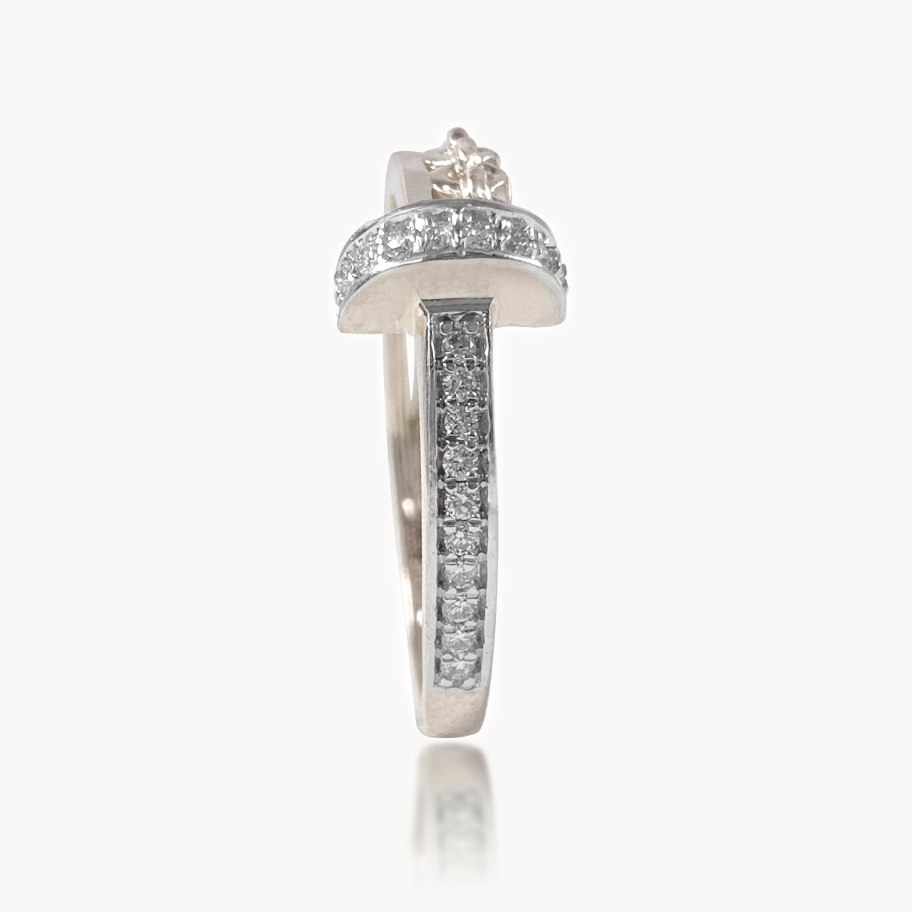 Linear Luxe Diamond Ring