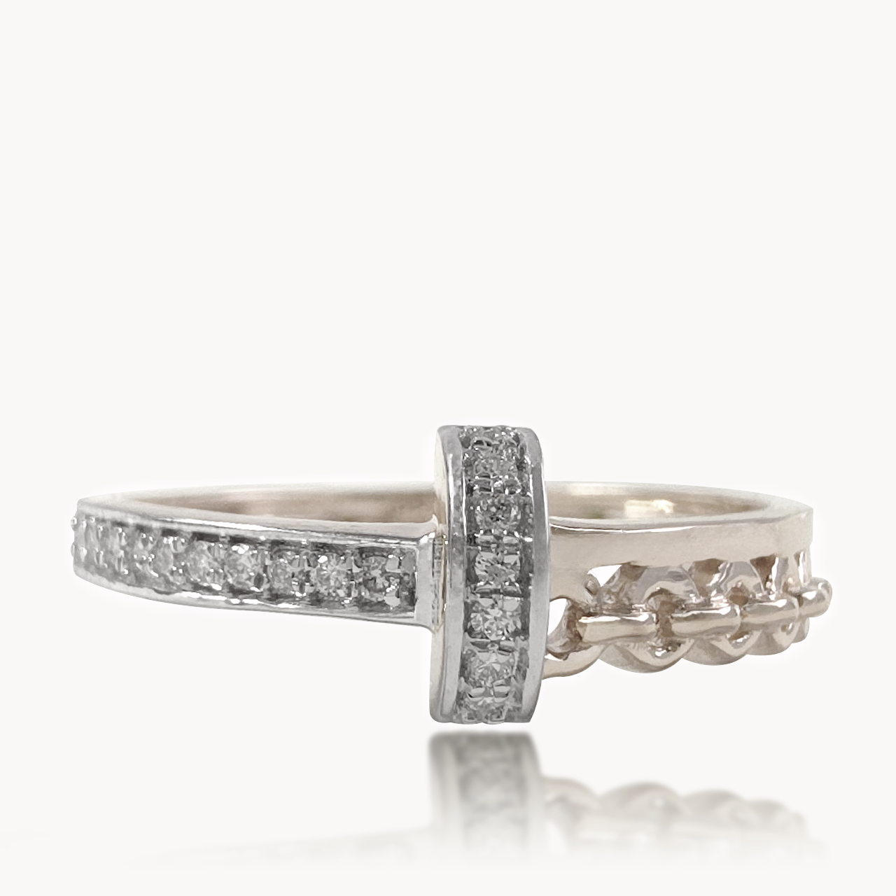 Linear Luxe Diamond Ring