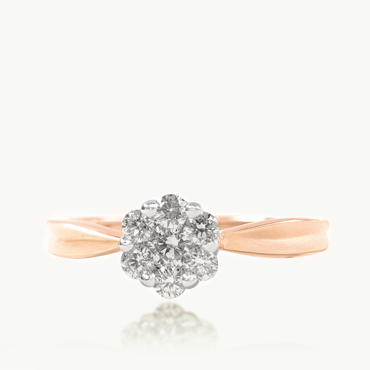 Oval shaped Diamond Ring