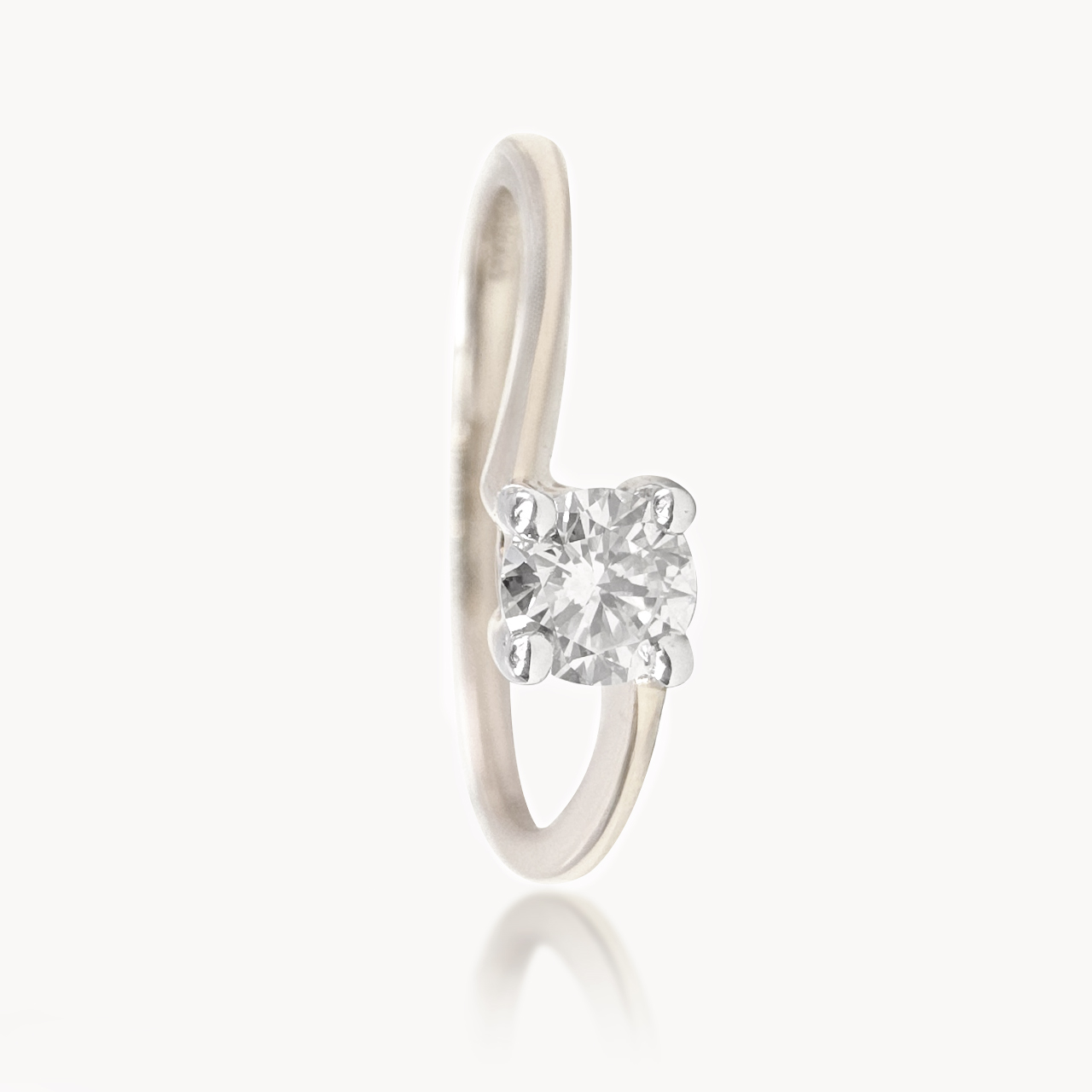 TImeless Solitaire ring