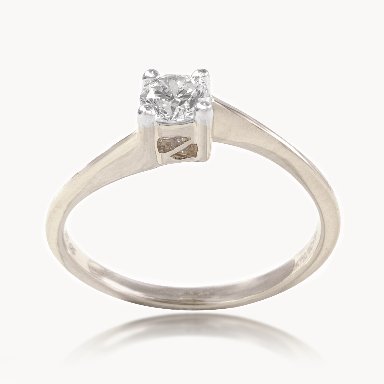 TImeless Solitaire ring