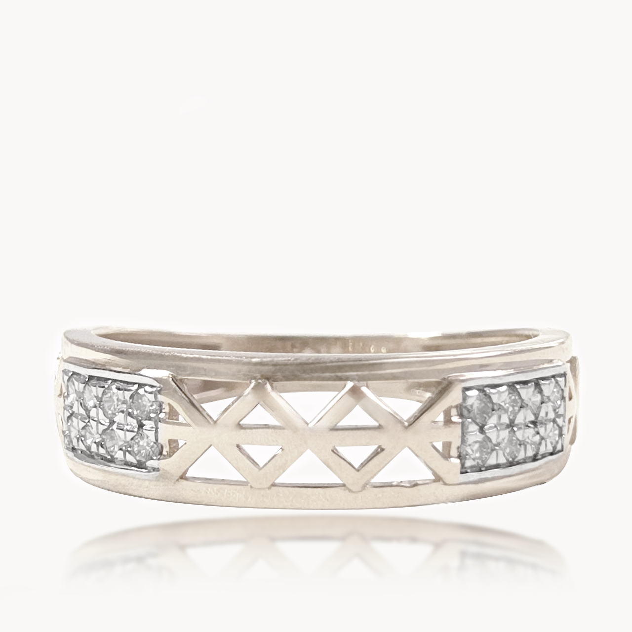 Soulsync Diamond Ring