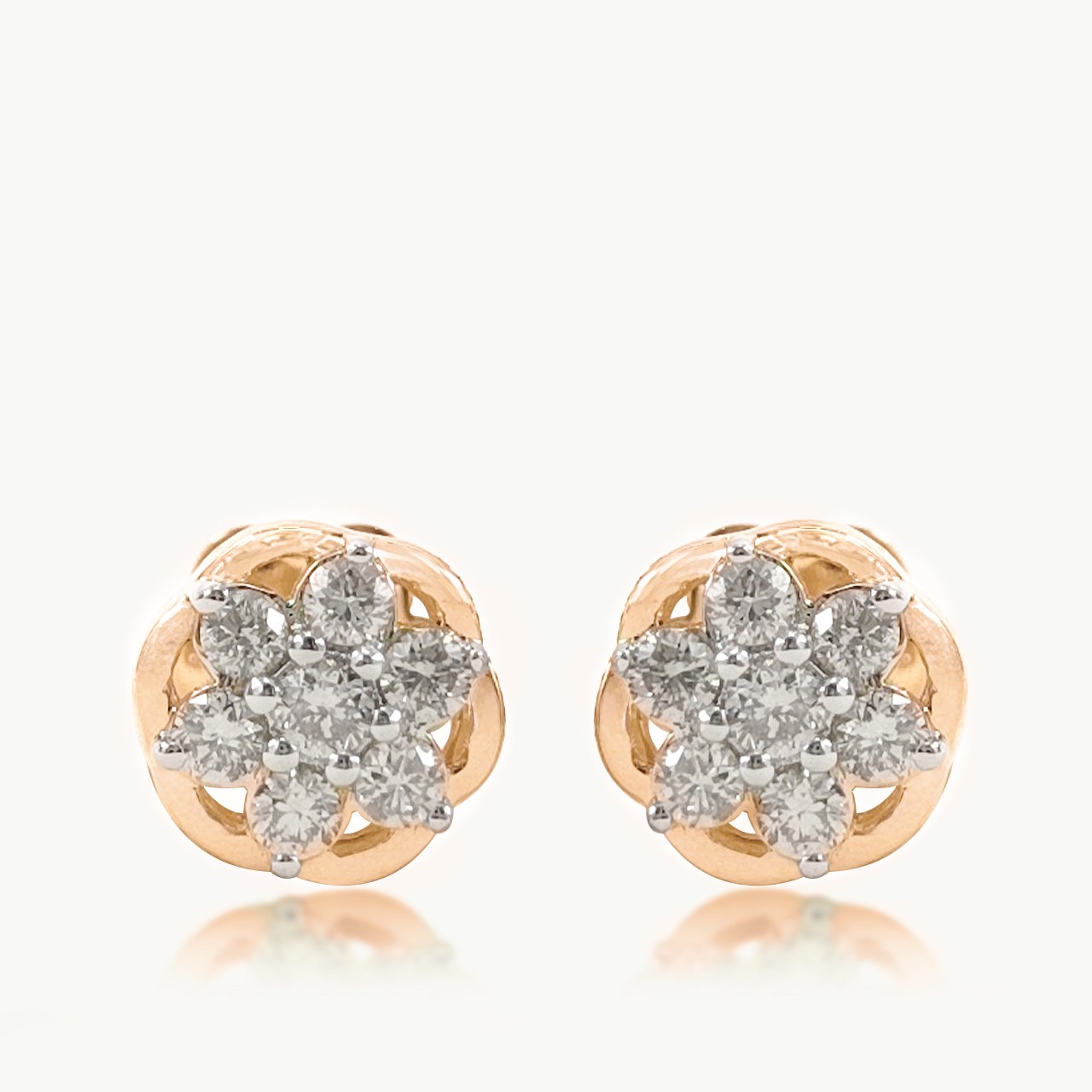 Sei Petalo Diamond Earrings
