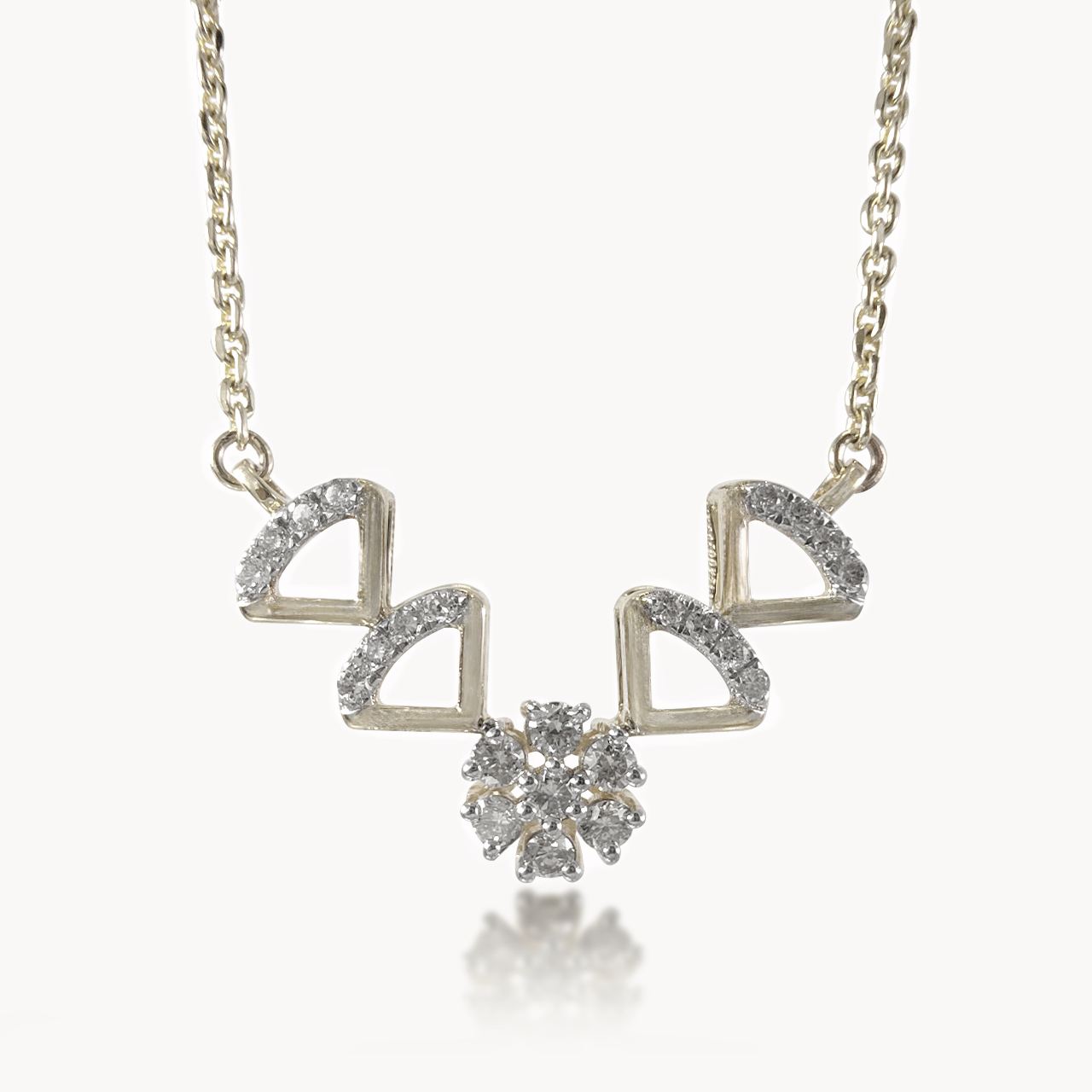 Blossom Charm Diamond Mangalsutra