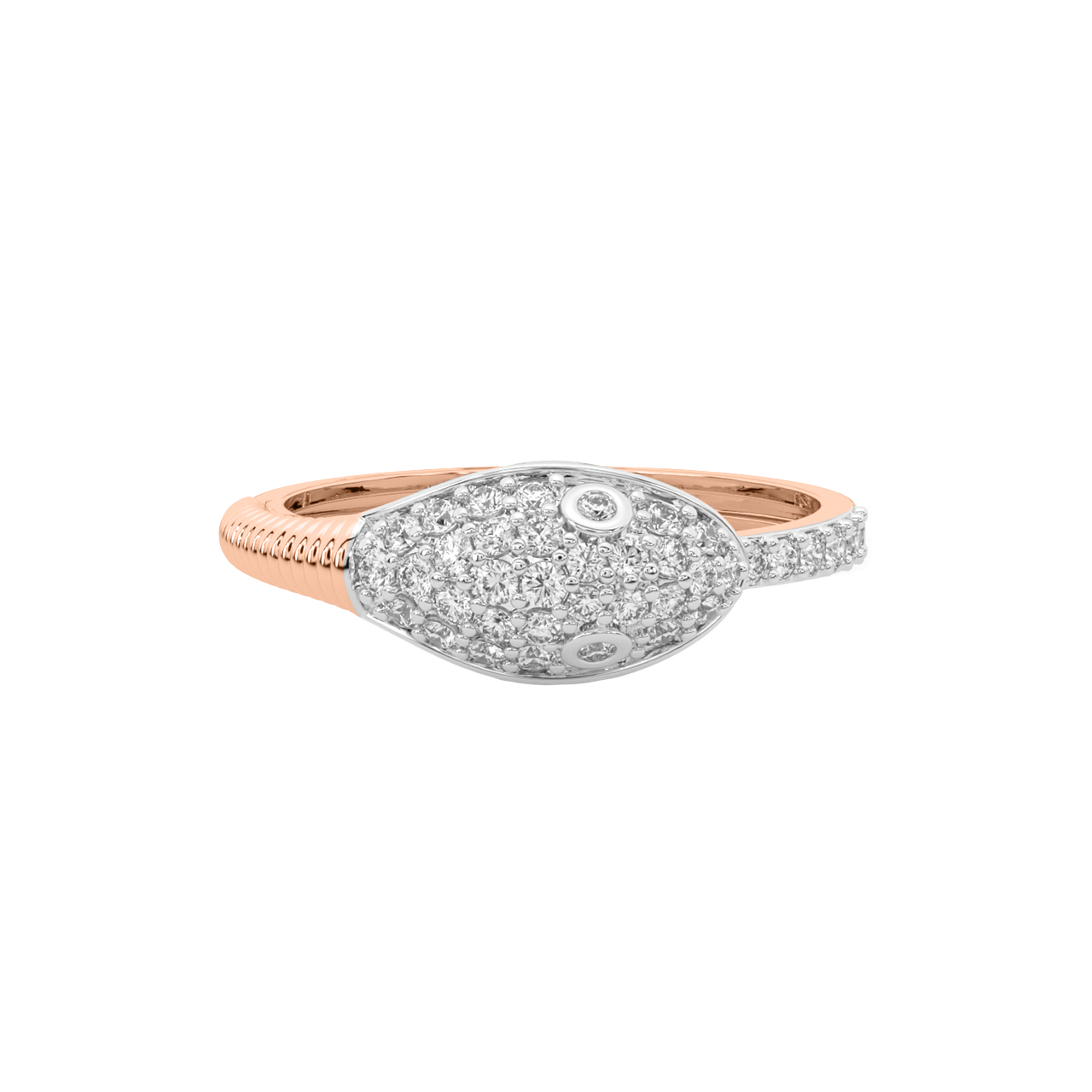 Velvel Round Diamond Engagement Ring