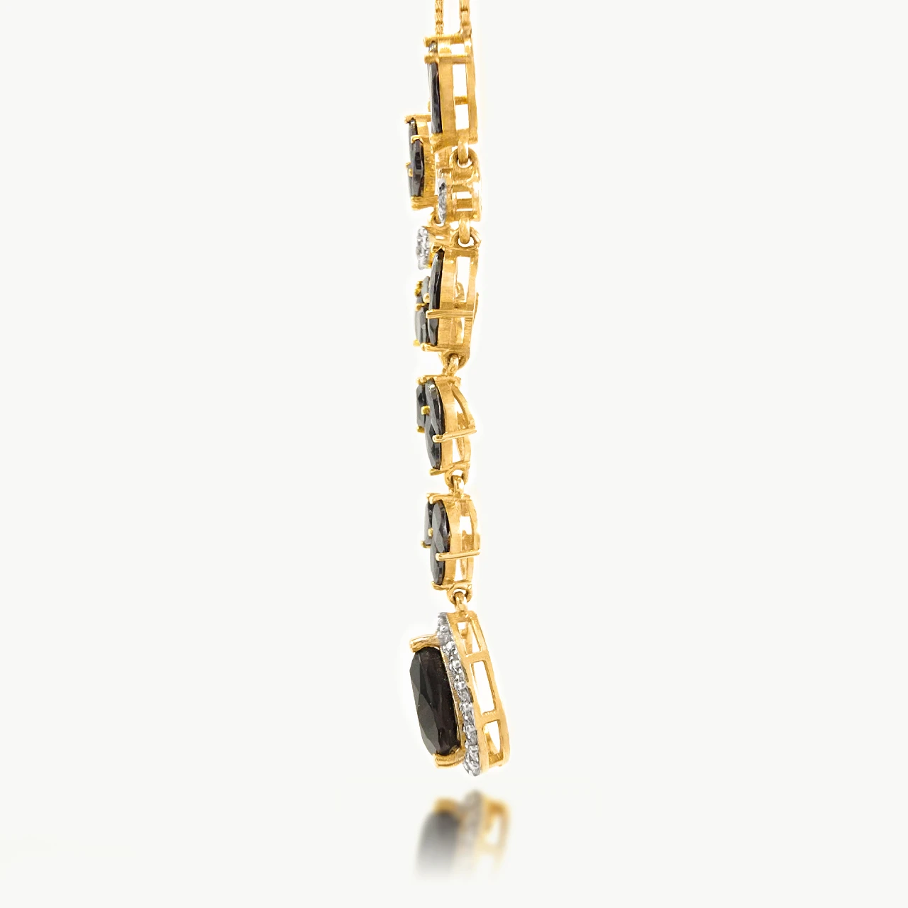 Diamond Mini-necklace With Black Onyx Stone