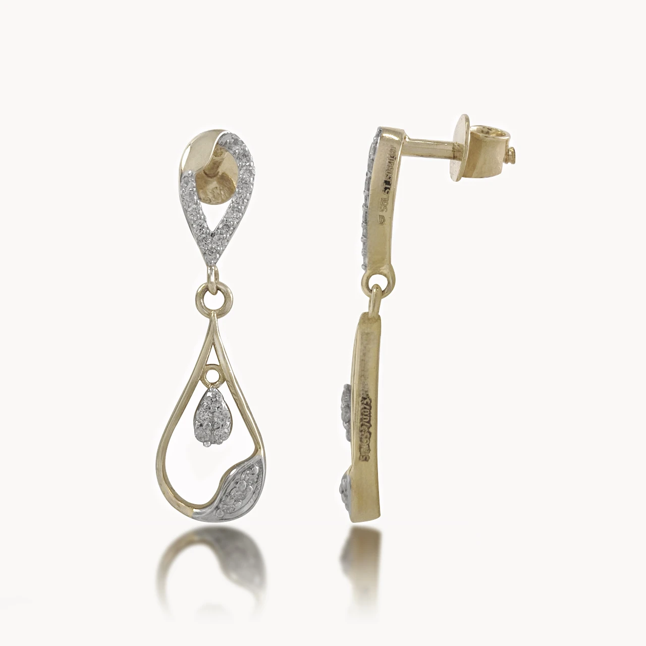 Droplet Design Diamond Earring