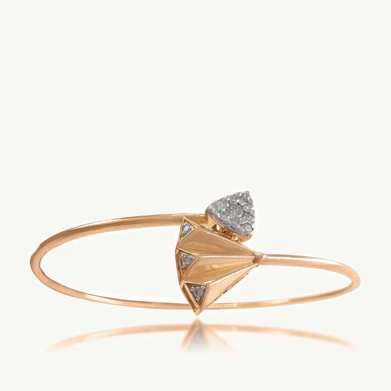 Elegant Design Diamond Oval Bracelet