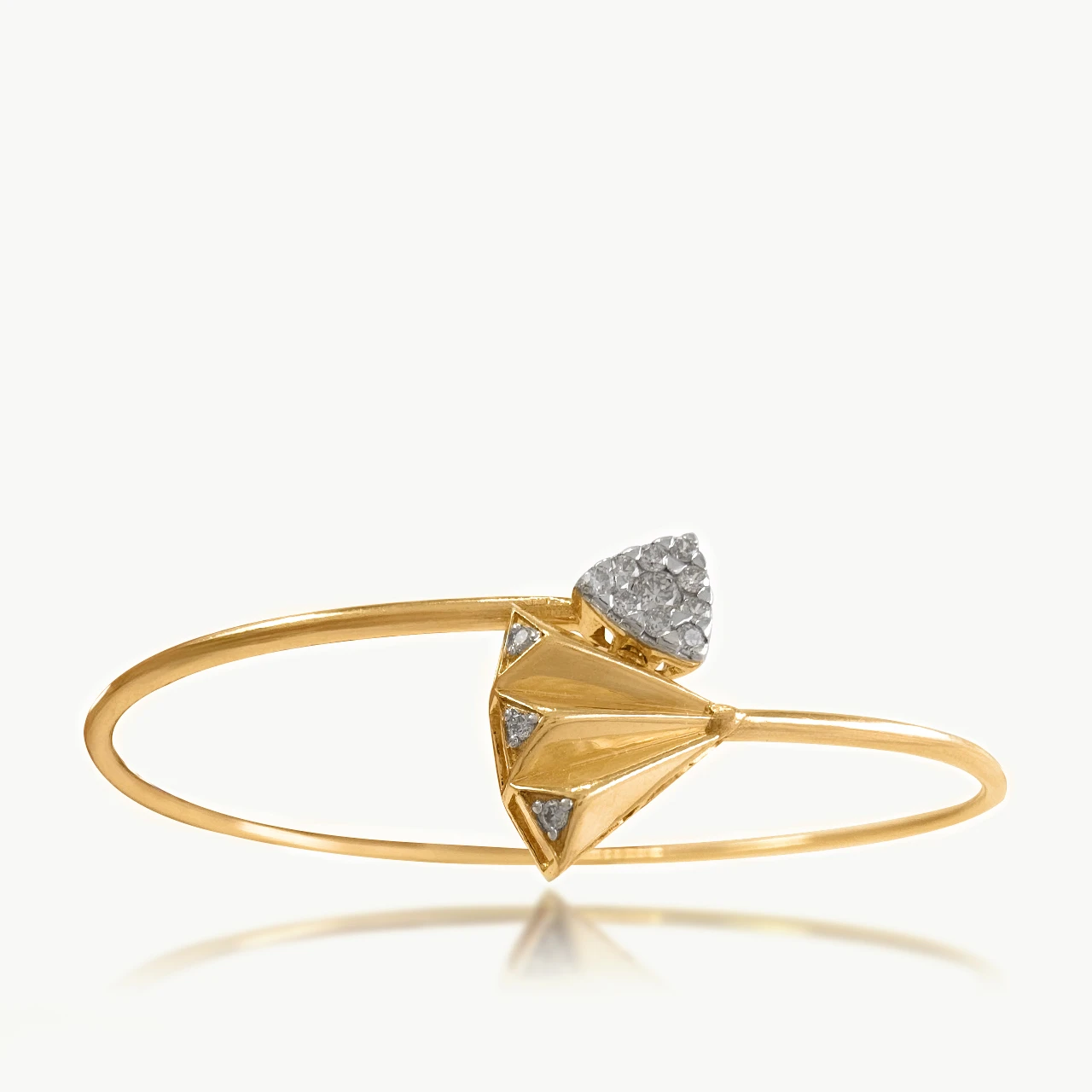 Elegant Design Diamond Oval Bracelet