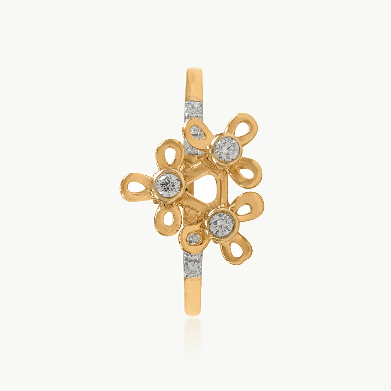 Floral Cluster Diamond Ring
