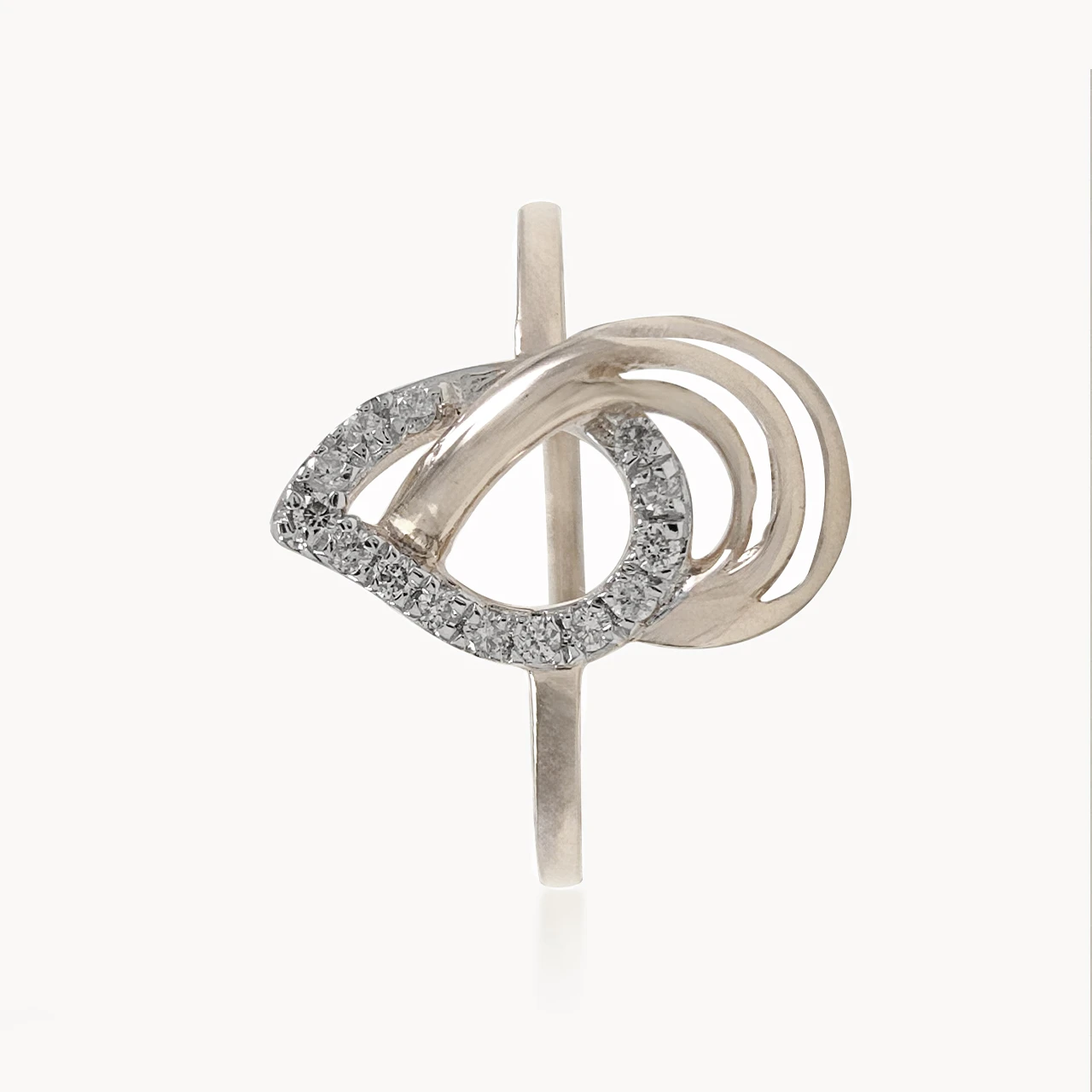 Interlinked Droplet Diamond Ring