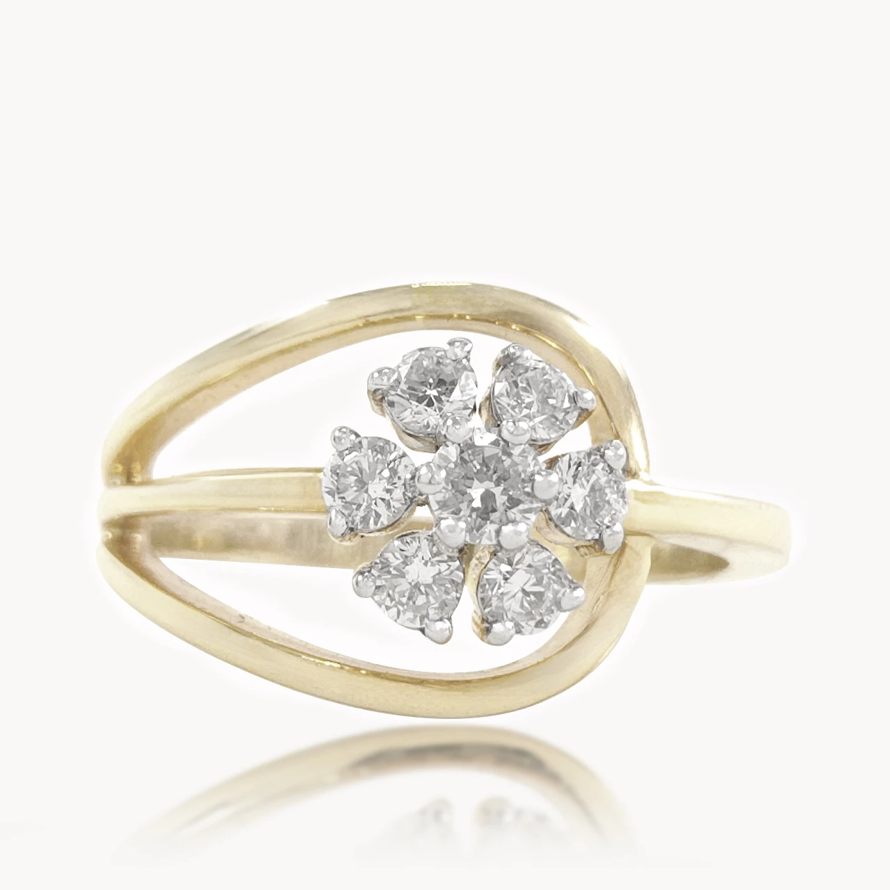 Kaia Designer Diamond Ring