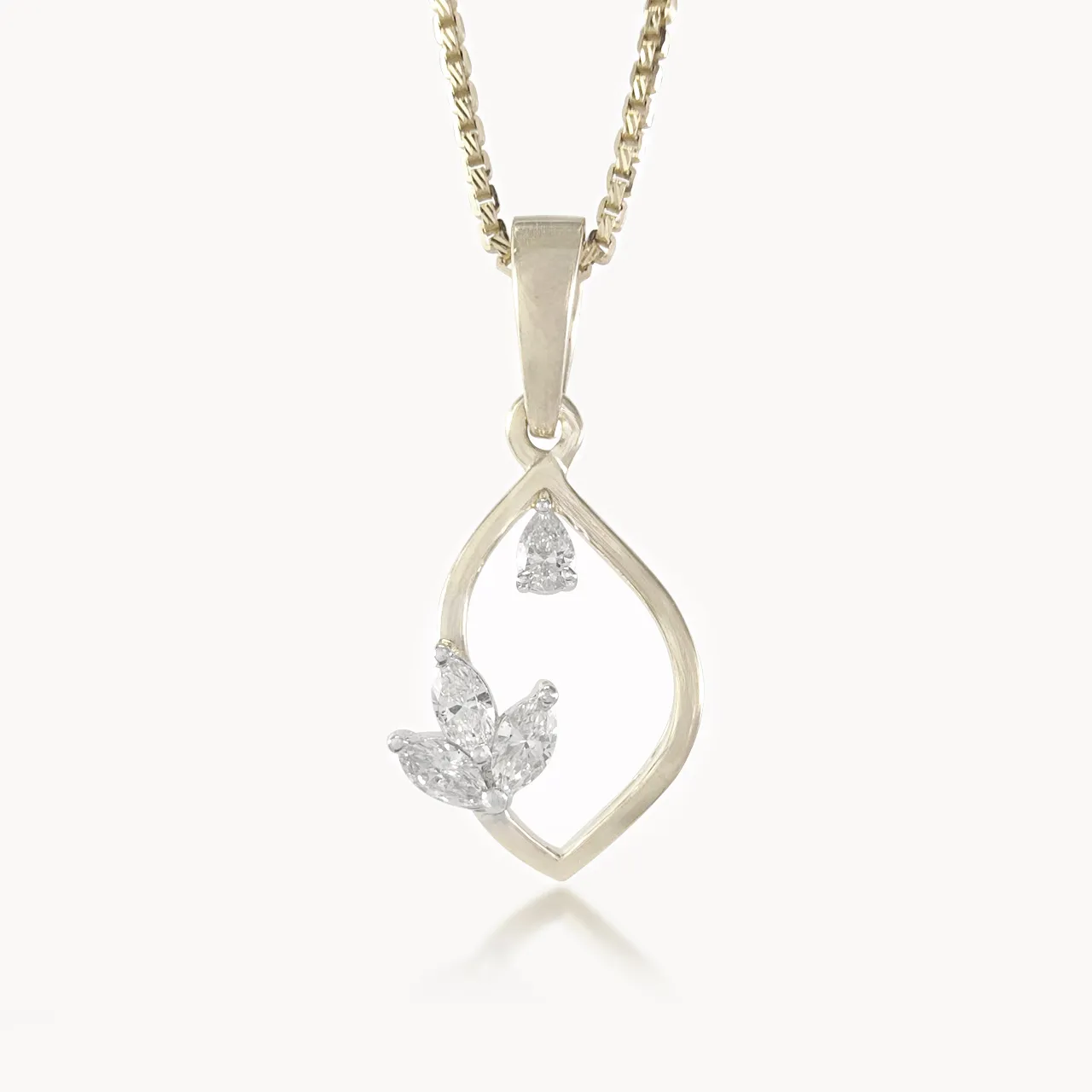 Leaflet Marquise Diamond Pendant