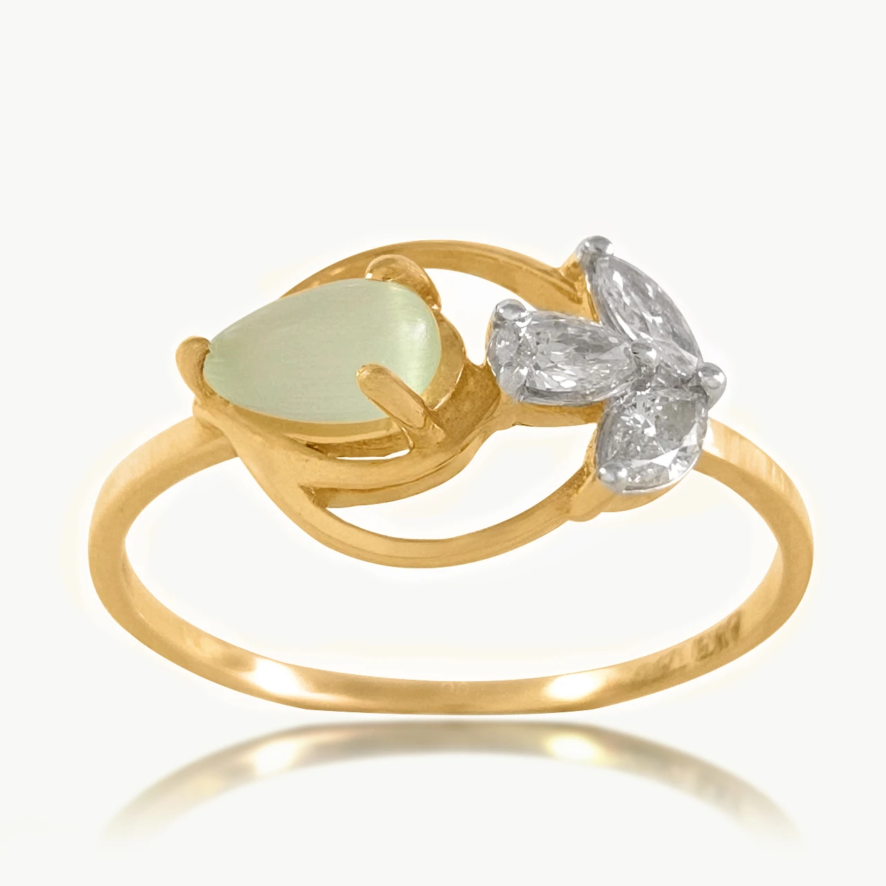 Marquie Design Diamond Ring