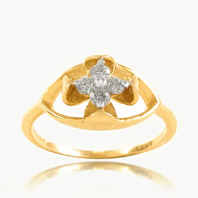 Circular Flower Designer Diamond Ring