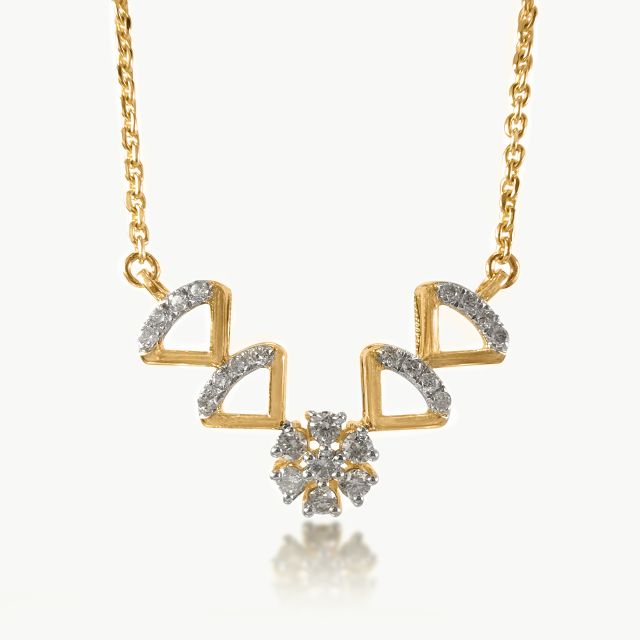 Blossom Charm Diamond Mangalsutra with Chain
