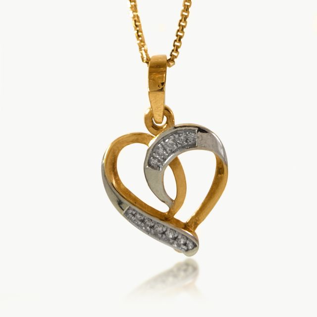 Saraj Heart Design Diamond Pendant