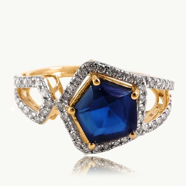 Jivika Round Diamond Rings