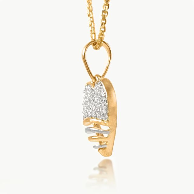 Wavy Heart Diamond Pendant