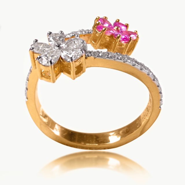 Red & White Flower Diamond Rings