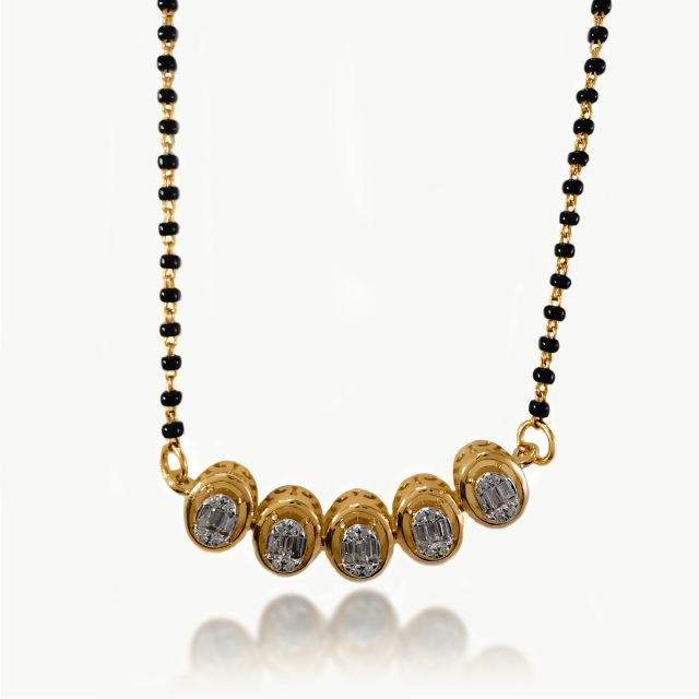 Robyn Fine Five Design Diamond Mangalsutra